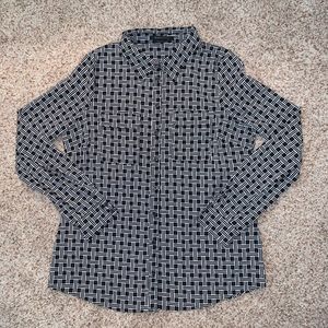 LAST CHANCE BCBGMAXAZRIA black and white button down top